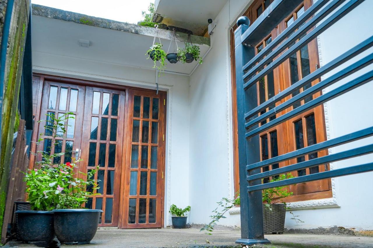 Kandyan Nethu Stay Exterior foto